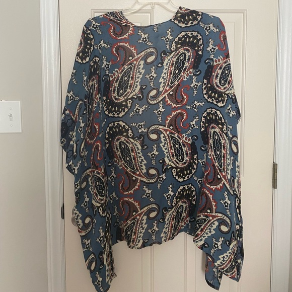 Pretty kimono inspired vest - Picture 3 of 4